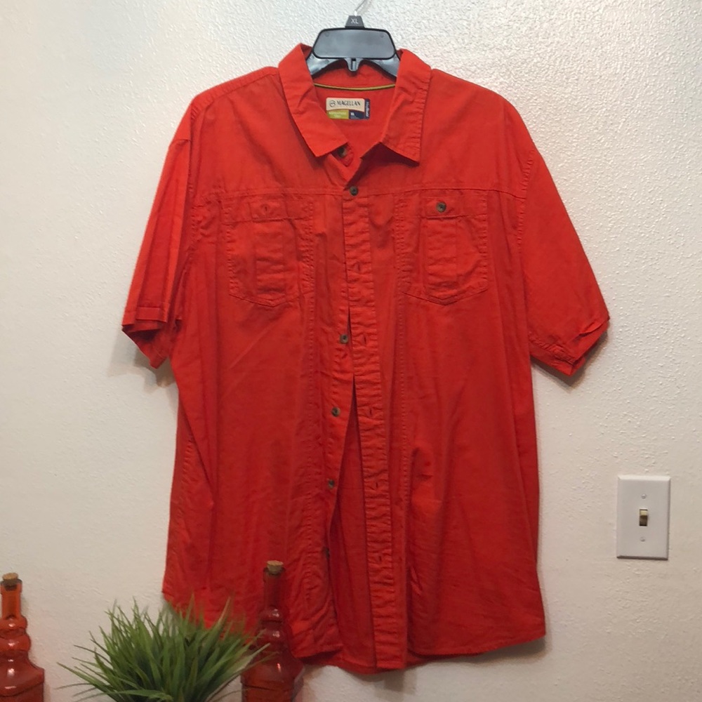 ❣️2/$20 Like new! Men’s XL Magellan MagShield